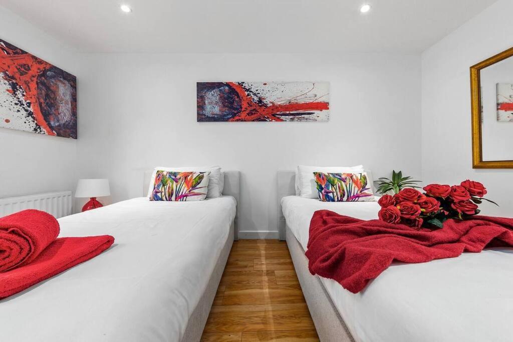 3 Bedroom Apartment In Haymarket Central London Sleep 10 Hy2 エクステリア 写真