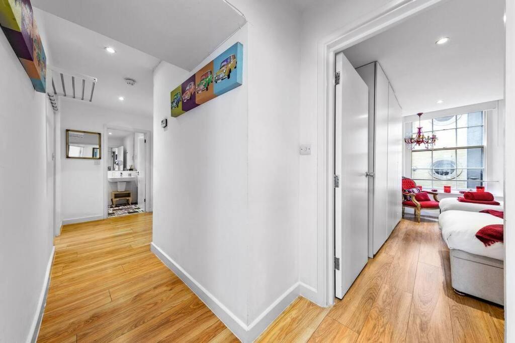 3 Bedroom Apartment In Haymarket Central London Sleep 10 Hy2 エクステリア 写真